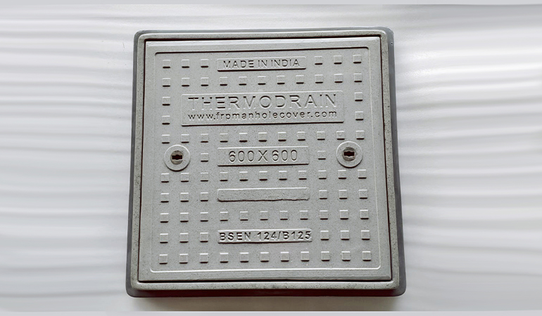 solid-top-manhole-covers-with-frame