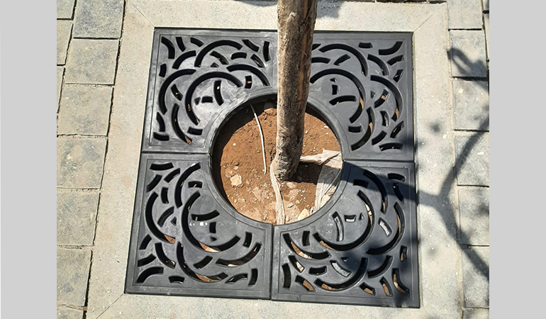 Tree gratings